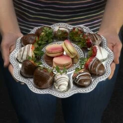 Best reviews of 🤩 Wilton Armetale® Flutes & Pearls Egg Tray 😍 -Deals serveware Store flutes pearls egg tray 272550 4